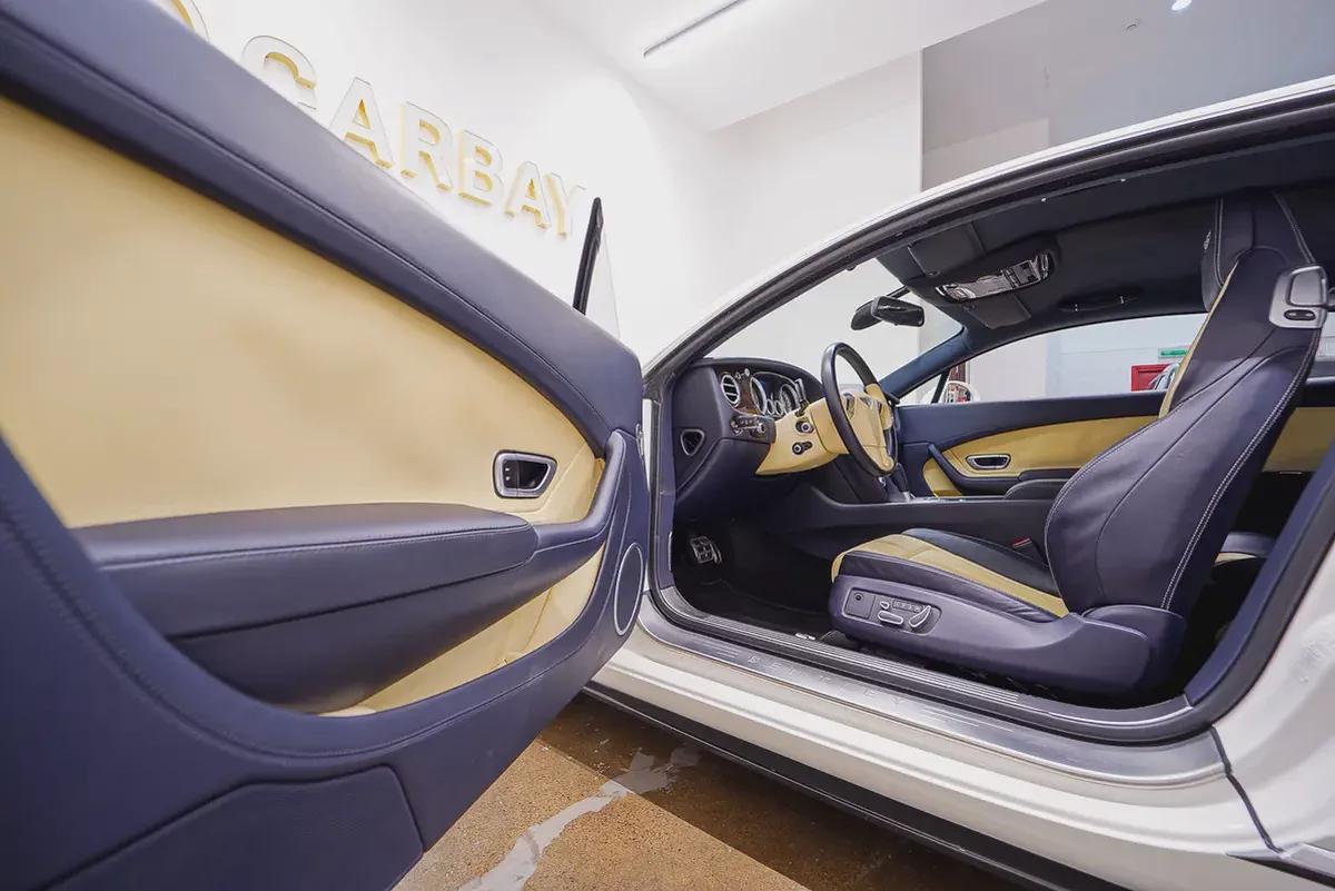 AED 2252 PM | BENTLEY CONTINENTAL GT V8 2014 | WELL MAINTAINED | 1 YEAR WARRANTY | GCC-5-5