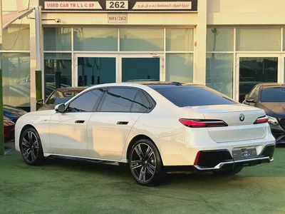 BMW 7-Series 740i M Sport 2023 GCC Specs-3