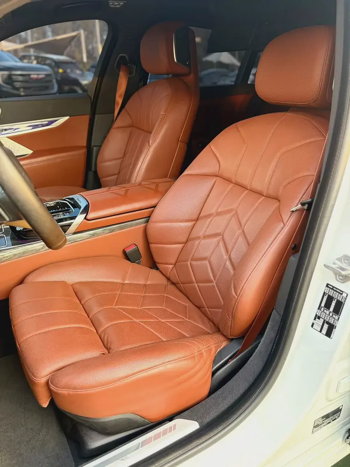 BMW 7-Series 740i M Sport 2023 GCC Specs-6-6