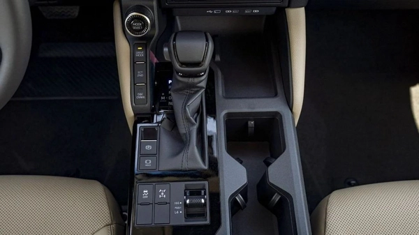 Toyota prado txl 2.7L limited petrol MY2025 FOR EXPORT ONLY