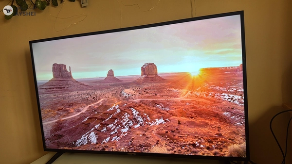 Geepas 58 inch TV