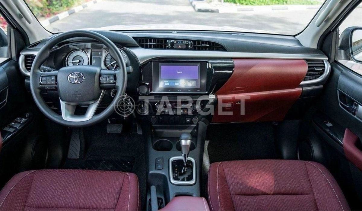 Toyota Hilux SGLX Toyota hilux 2.7L petrol MY2025 for export only