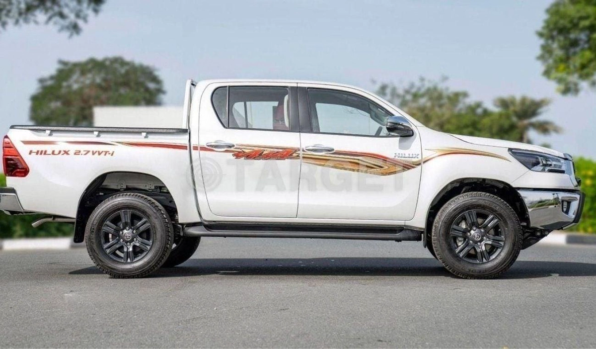 Toyota Hilux SGLX Toyota hilux 2.7L petrol MY2025 for export only