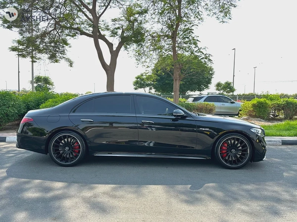 Mercedes Benz S63 2024