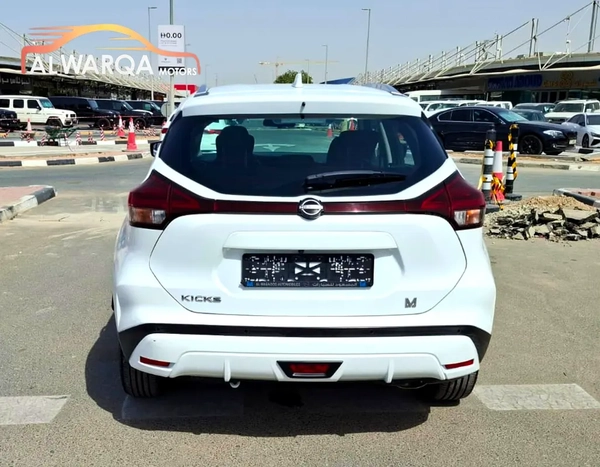 NISSAN KICKS SV 2024