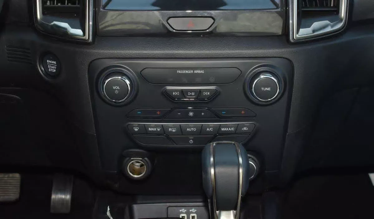 Ford Ranger Wildtrak 3.2L (200 HP)-8-0