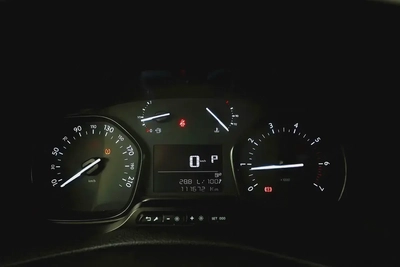 Peugeot Expert | Delivery Van | Automatic Diesel | GCC Specs | Ref#P01949-11