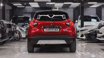 Renault Captur 2018 Special Edition - GCC Specs - Pristine Condition-4