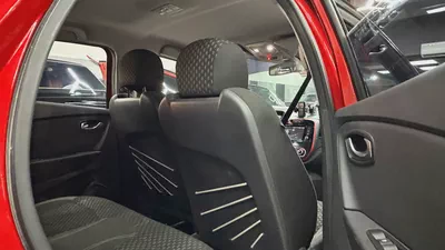 Renault Captur 2018 Special Edition - GCC Specs - Pristine Condition-8