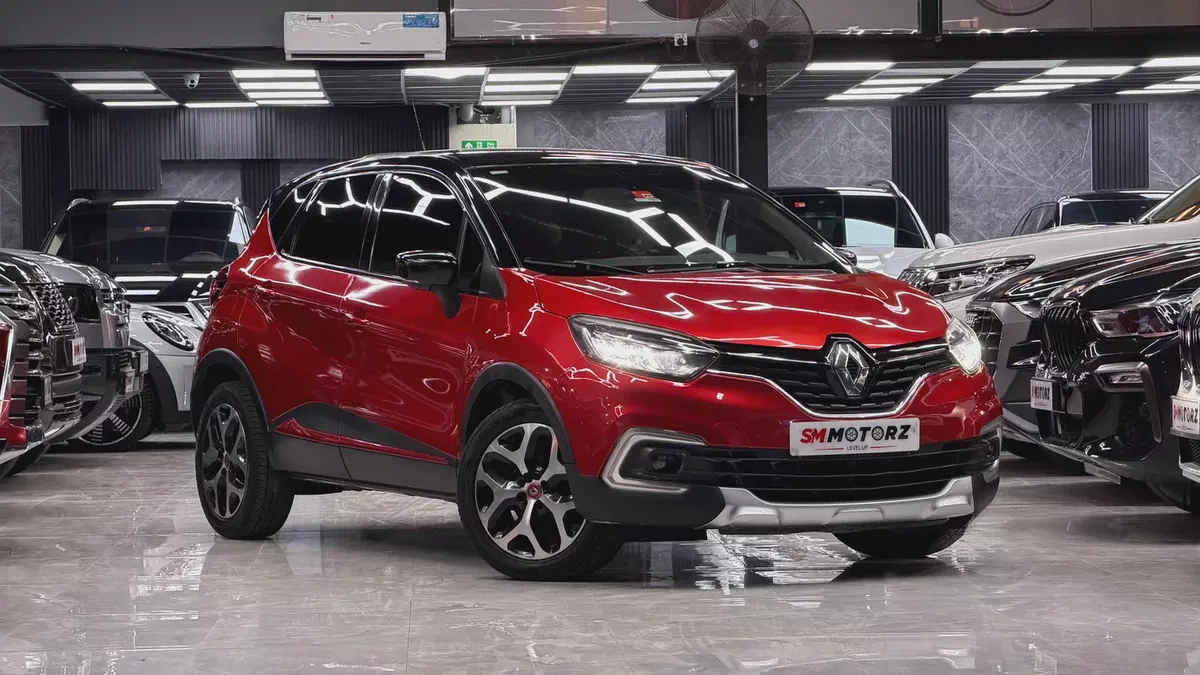 Renault Captur 2018 Special Edition - GCC Specs - Pristine Condition