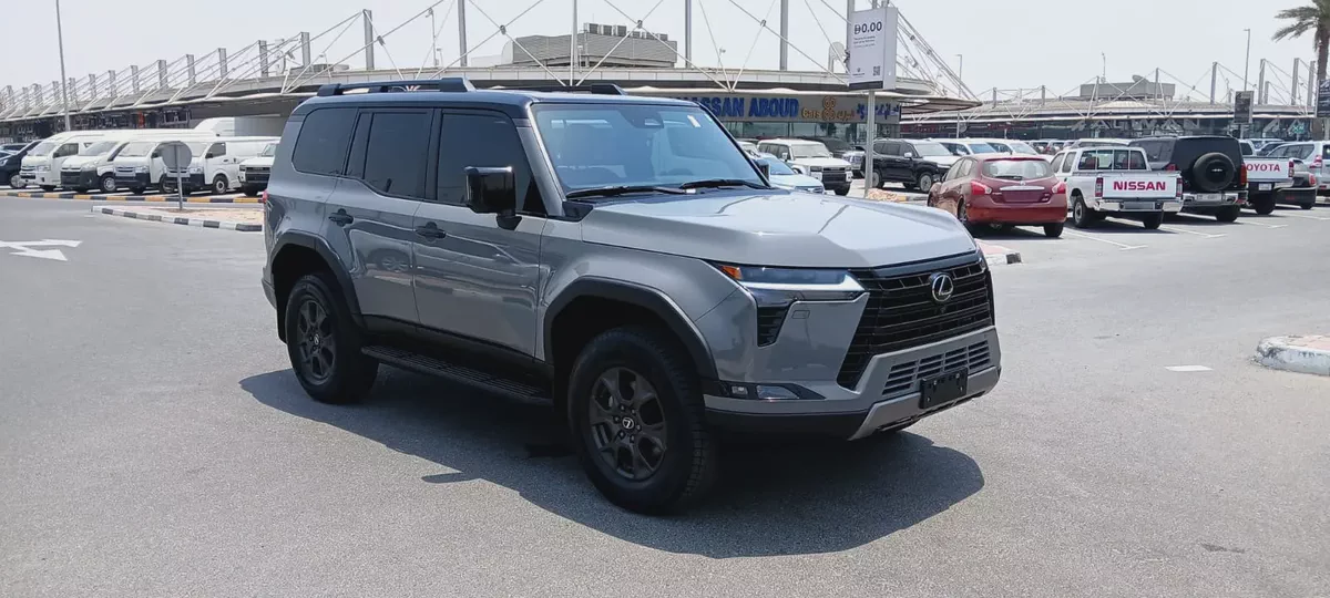 Lexus GX 550  2025 | Canadian Specs 6500 km-1-1