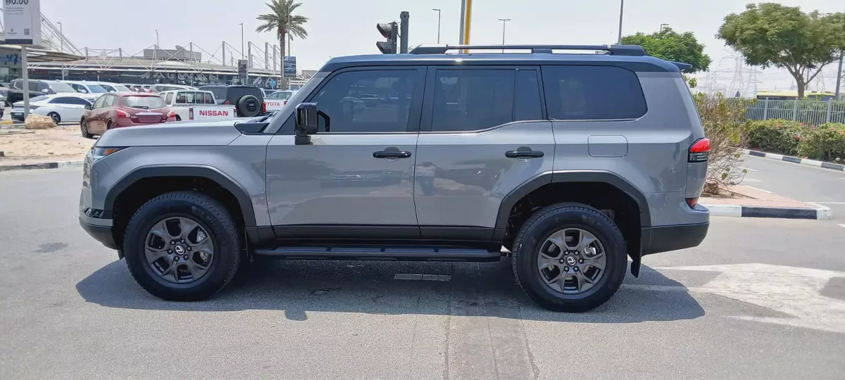 Lexus GX 550  2025 | Canadian Specs 6500 km-3-3