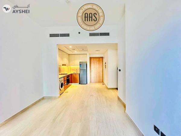 Huge size •• great community •• 2BHK brand new •• 2 balcony