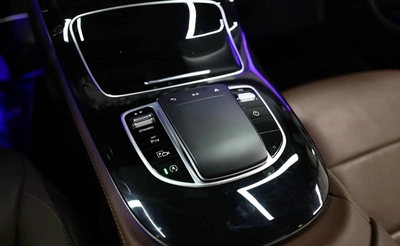 E 250 | 1,950 AED Monthly | Under Warranty Till 2027 | Free Insurance + Registration-14
