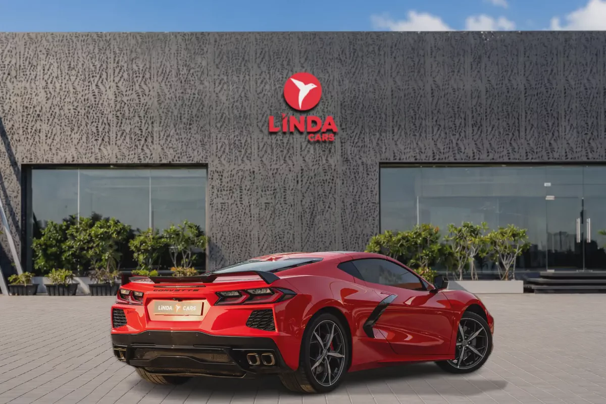 Chevrolet Corvette 2021-10-10