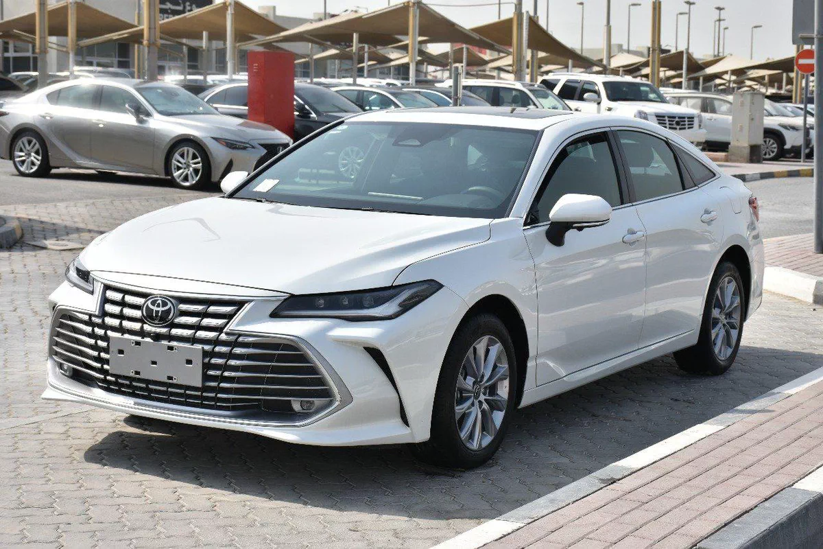 TOYOTA AVALON 2025 | WHITE