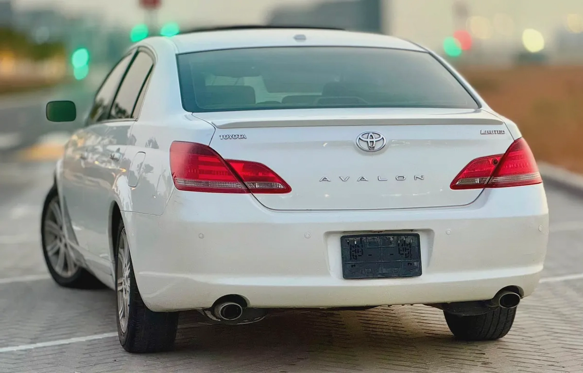 Toyota Avalon Limited 2009 GCC Specs-3-3