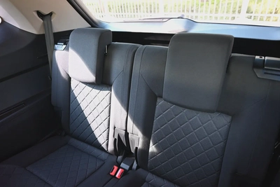 0% DP - GCC SPECS - VOLKSWAGEN TERAMONT 3.6L 4WD - FIRST OWNER-14