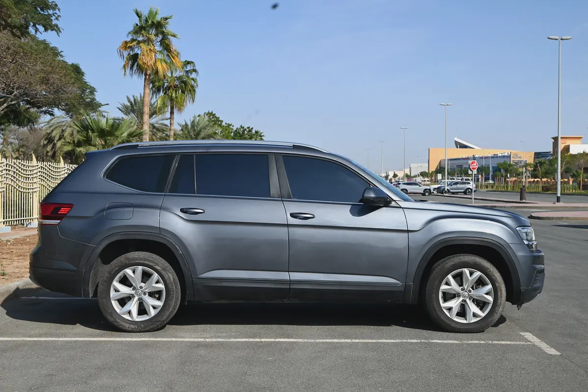 0% DP - GCC SPECS - VOLKSWAGEN TERAMONT 3.6L 4WD - FIRST OWNER-6-6