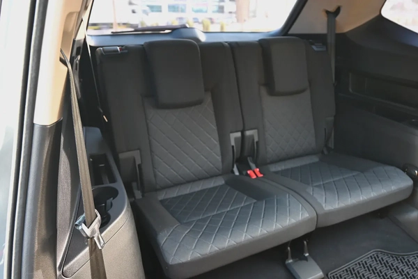 0% DP - GCC SPECS - VOLKSWAGEN TERAMONT 3.6L 4WD - FIRST OWNER