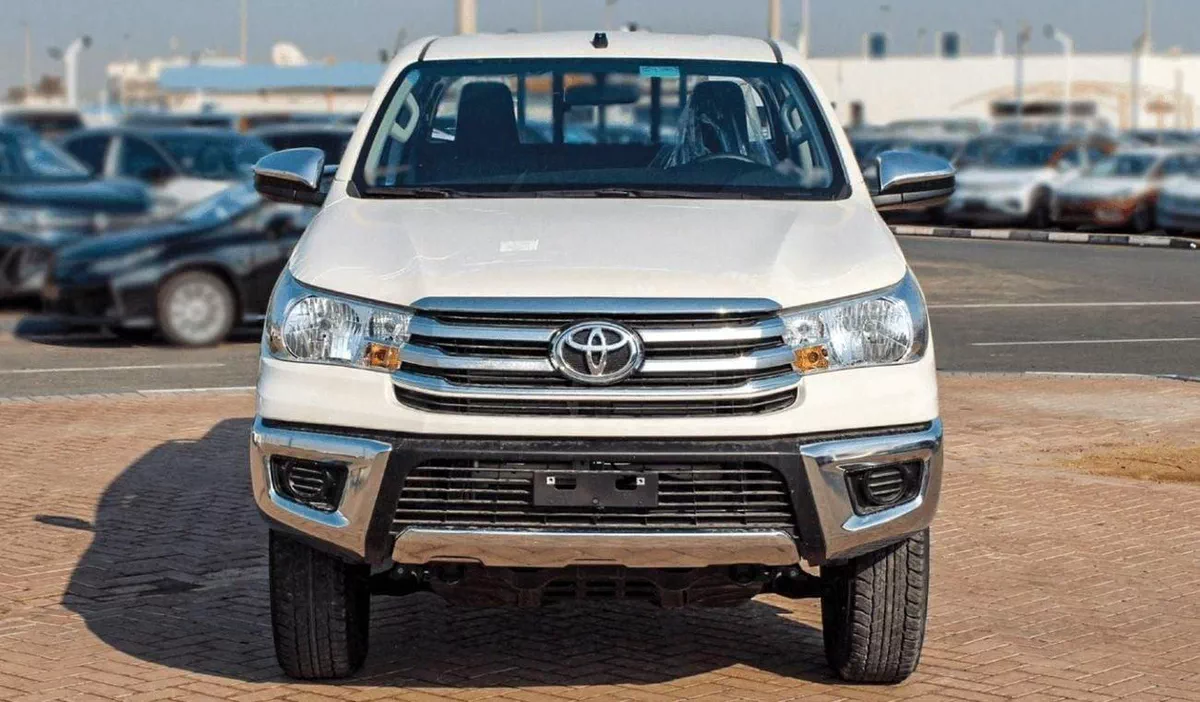 Toyota Hilux GL HILUX 2.4L MT-1-0