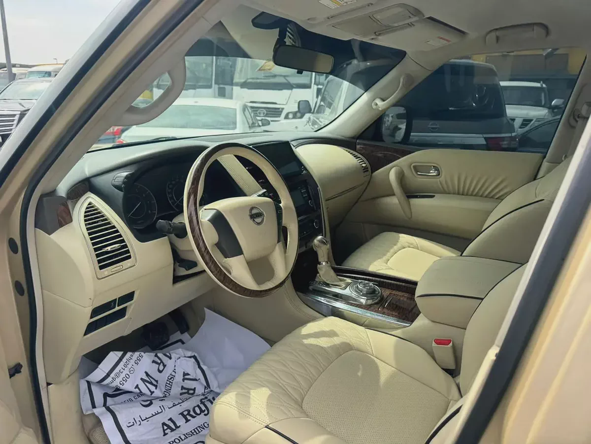 Nissan patrol 2016 look 2020 gold color GacC calen car-4-4