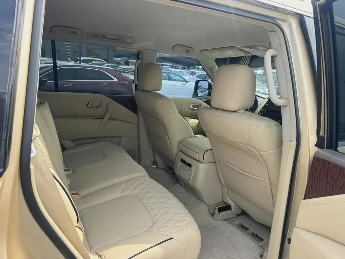 Nissan patrol 2016 look 2020 gold color GacC calen car-7-7
