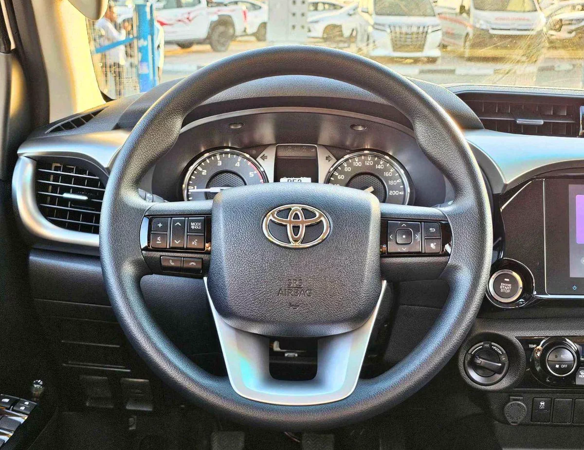 Toyota Hilux SGLX SR5 WIDE BODY / 2.4L V4 DIESEL M/T / DVD CAMERA / PUSH START / FULL OPTION (CODE # HDMH2)-12-0