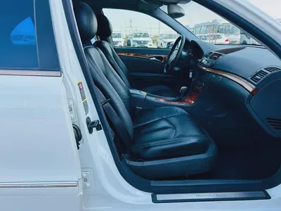 BENZ E240 | 2002 | CLEAN CAR FRESH JAPAN IMPORT-9