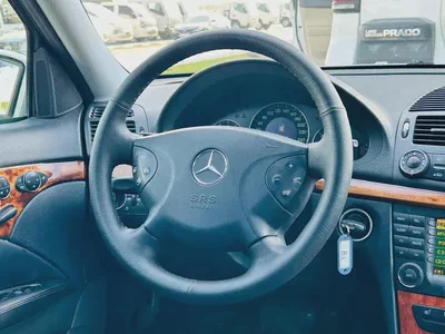 BENZ E240 | 2002 | CLEAN CAR FRESH JAPAN IMPORT-17