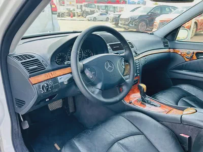 BENZ E240 | 2002 | CLEAN CAR FRESH JAPAN IMPORT-6