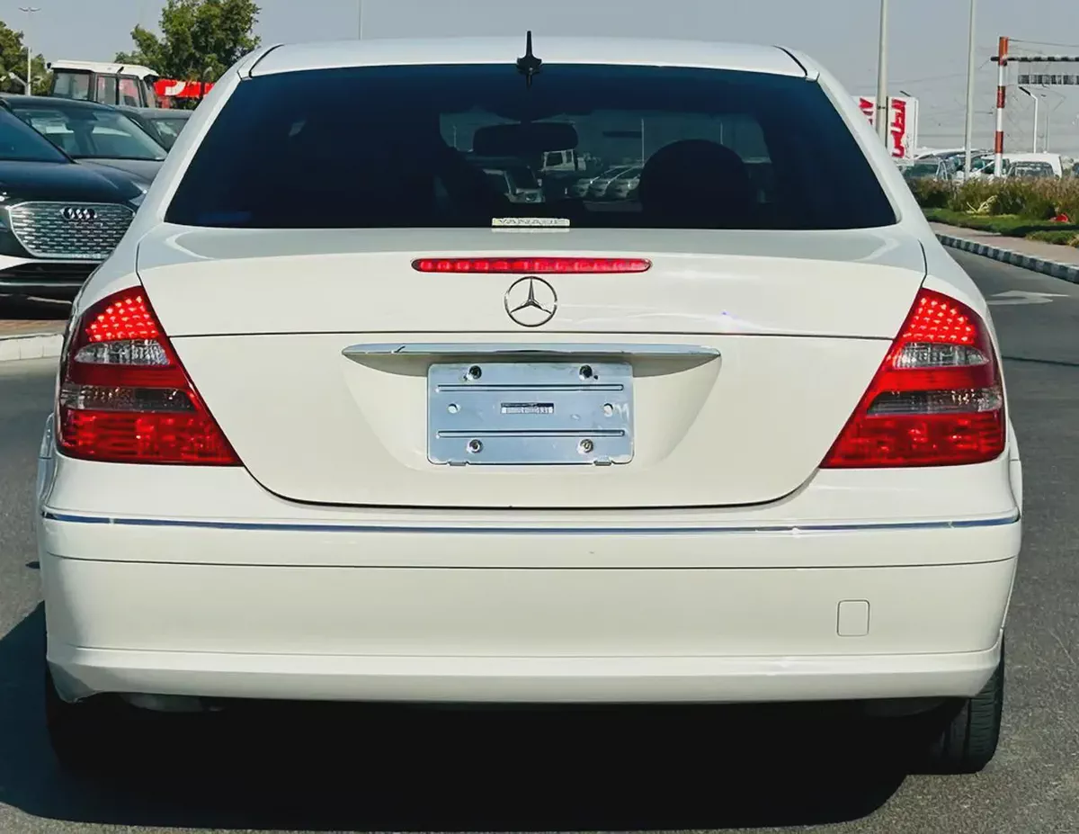 BENZ E240 | 2002 | CLEAN CAR FRESH JAPAN IMPORT-4-4