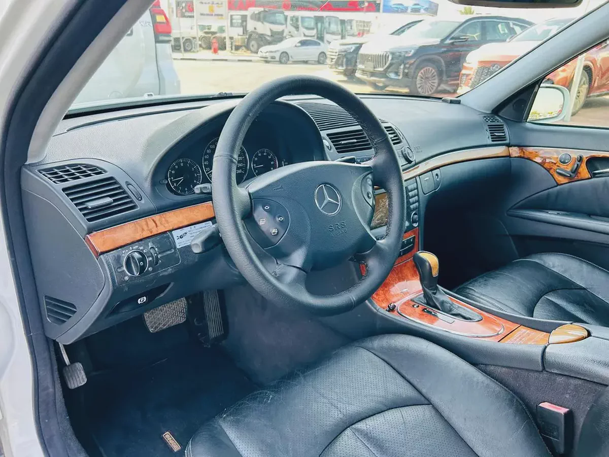 BENZ E240 | 2002 | CLEAN CAR FRESH JAPAN IMPORT-6-6