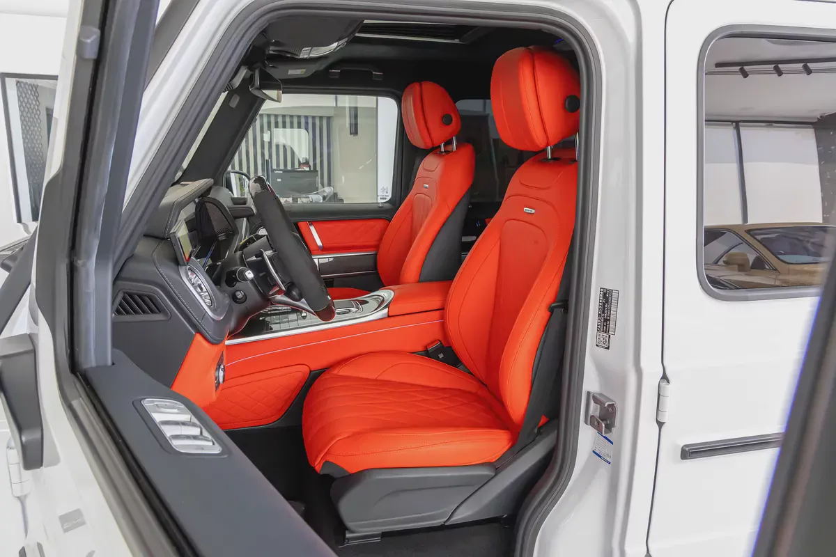 Mercedes-Benz G63 | 2025 | performance package | Japanese Specs | V8-8-8