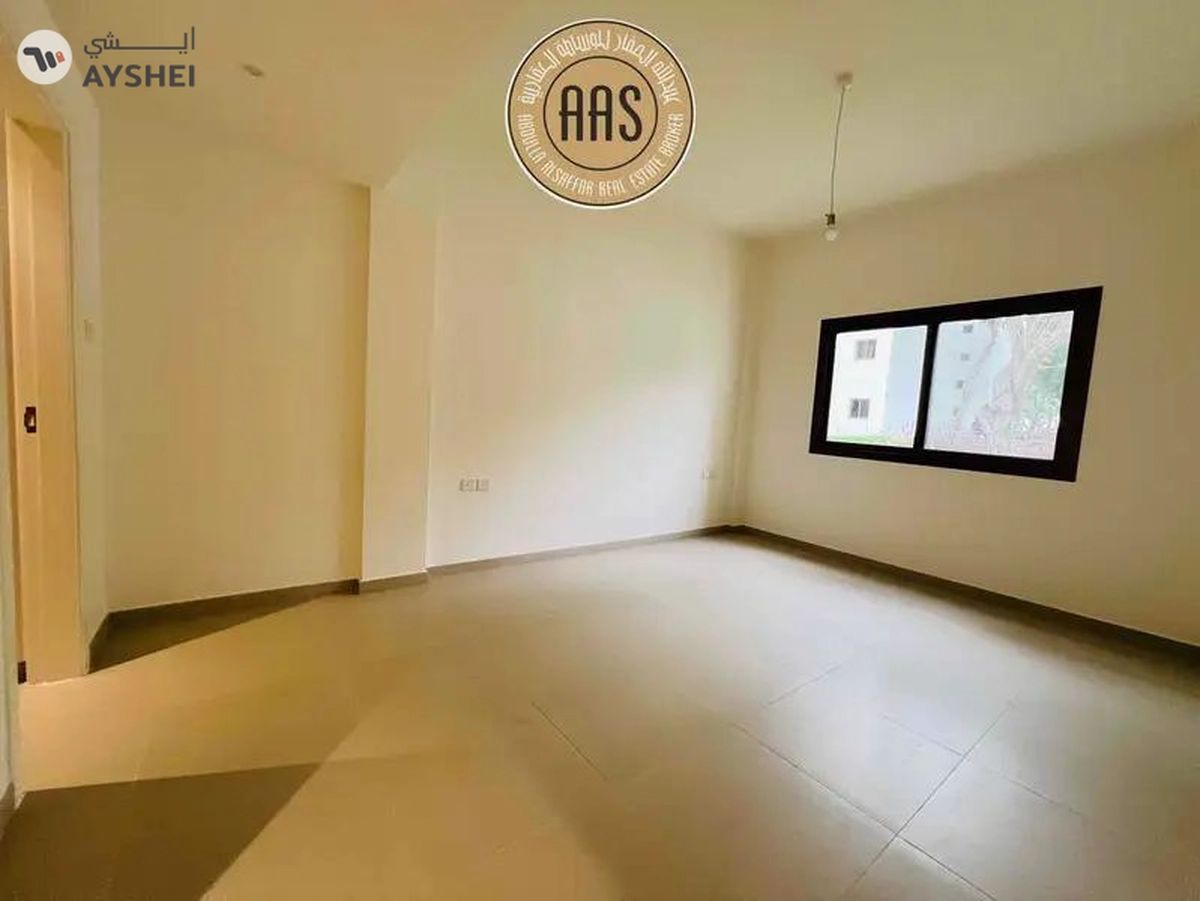 One Month Free □ Elegant Spacious 2-BHK Appartment ☆ All Facilities □ Ready to Move-5-5
