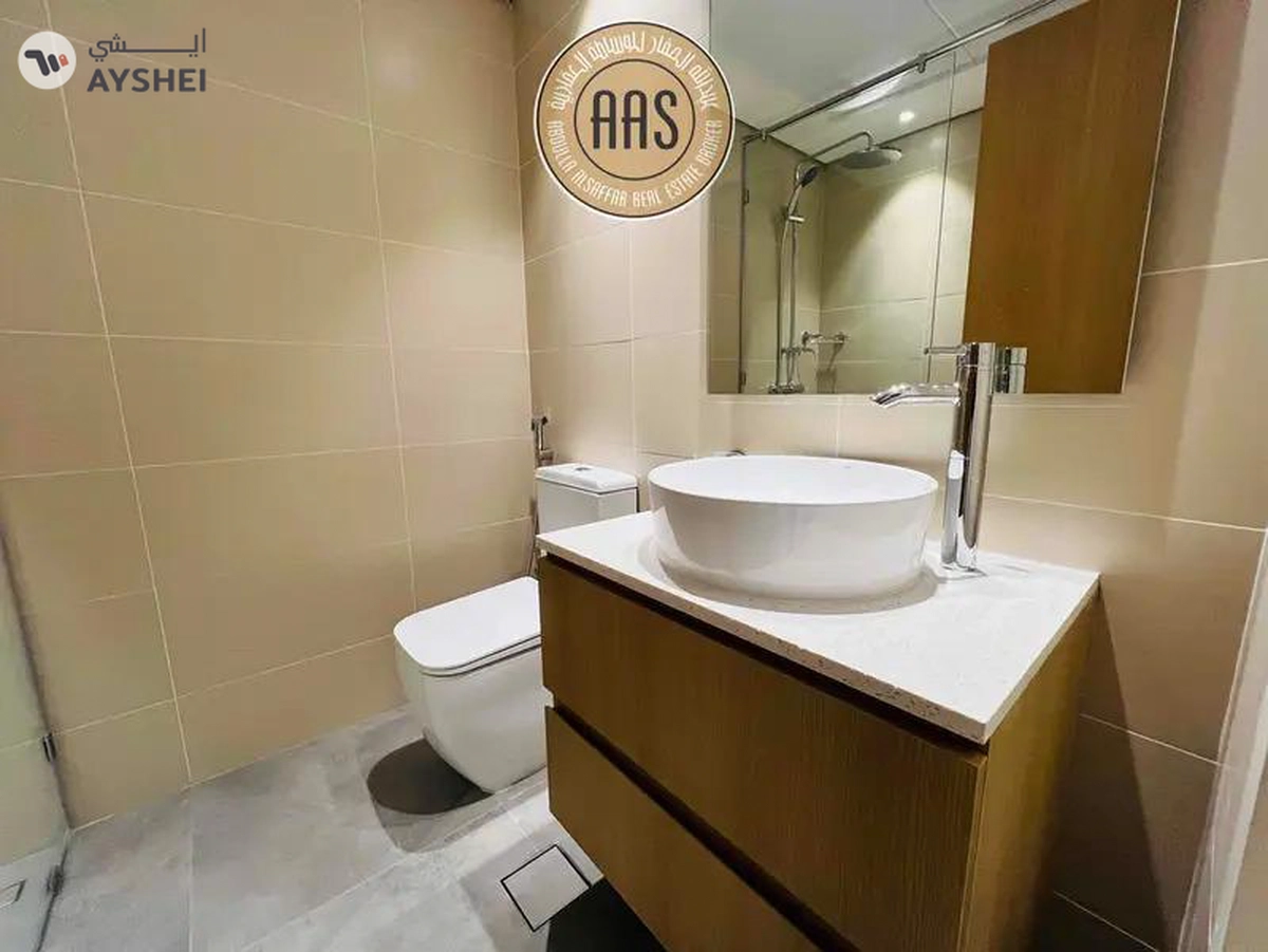 One Month Free □ Elegant Spacious 2-BHK Appartment ☆ All Facilities □ Ready to Move-6-6