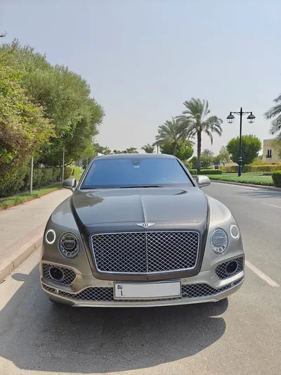 Bentley Bentayga Blackline Mulliner 2018 | GCC Specs | Pristine Condition-0