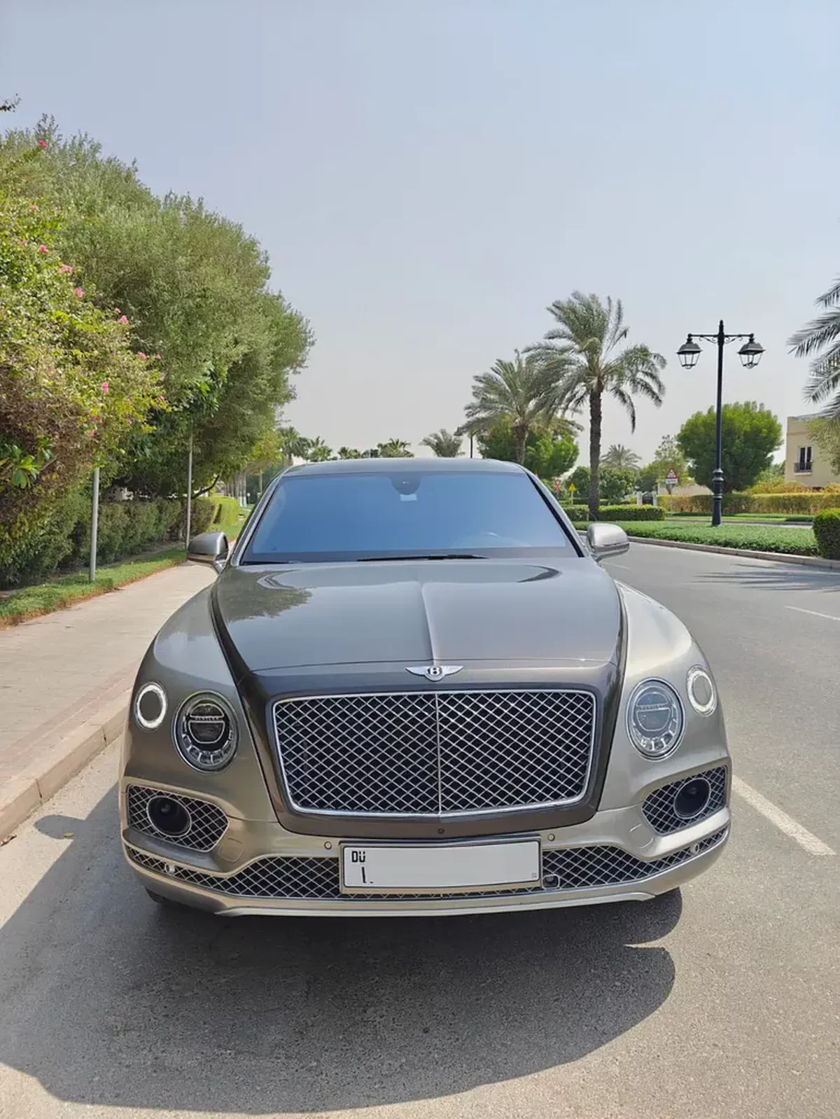 Bentley Bentayga Blackline Mulliner 2018 | GCC Specs | Pristine Condition