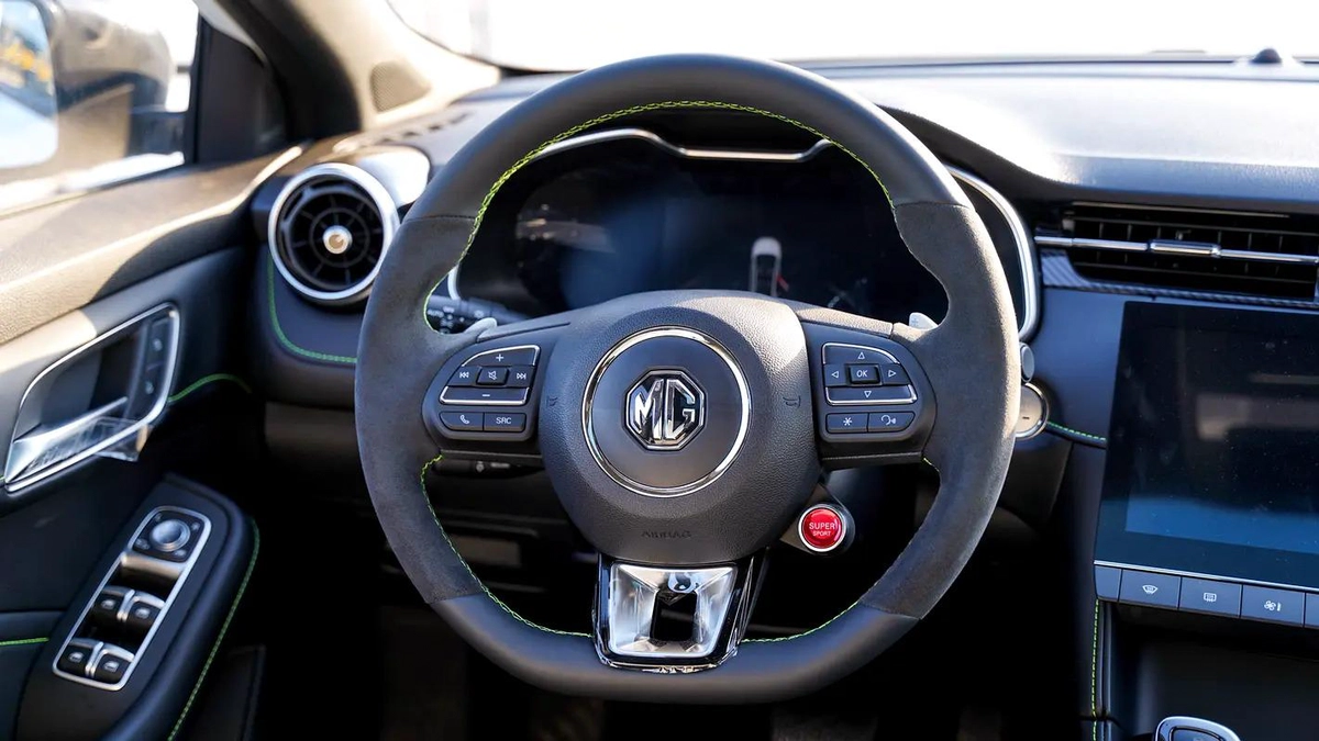 MG 6 1.5L TURBO XLINE TROPHY LUXURY CHINESE $%! MODEL 2025-5-5