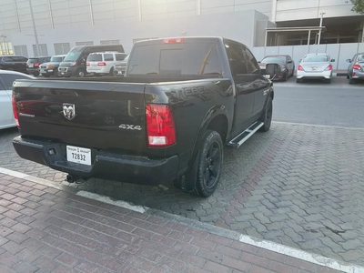 Dodge Ram 1500 Big Horn 2015 - Canadian Specs - GCC Ready!-4