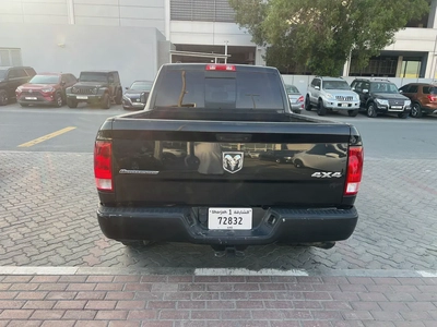 Dodge Ram 1500 Big Horn 2015 - Canadian Specs - GCC Ready!-5