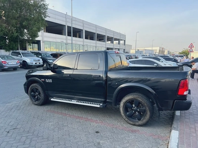 Dodge Ram 1500 Big Horn 2015 - Canadian Specs - GCC Ready!-7