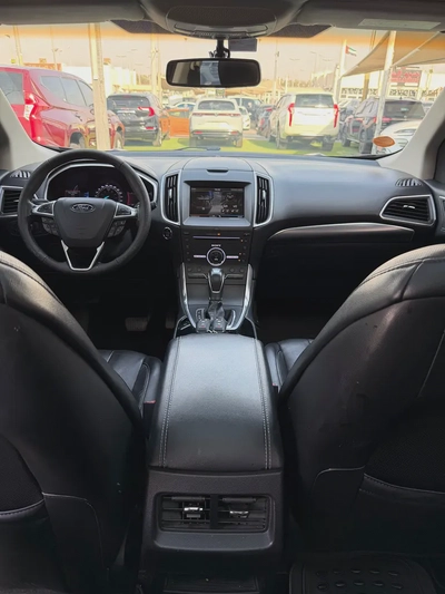 Ford Edge Titanium -2016 -GCC -FREE ACCIDENT-LOW MILAGE-FULL SERVICE AGENCY-EXCELLENT CONDITION-8