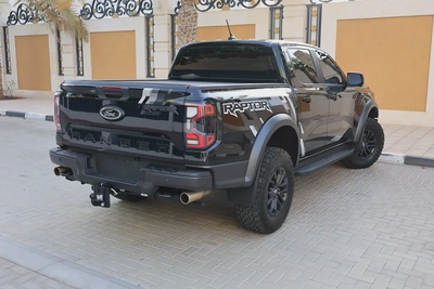 2025 Ford Ranger Raptor -12000KM- GCC Specs -UNDER WARRANTY  SERVICE- Brand New!-2