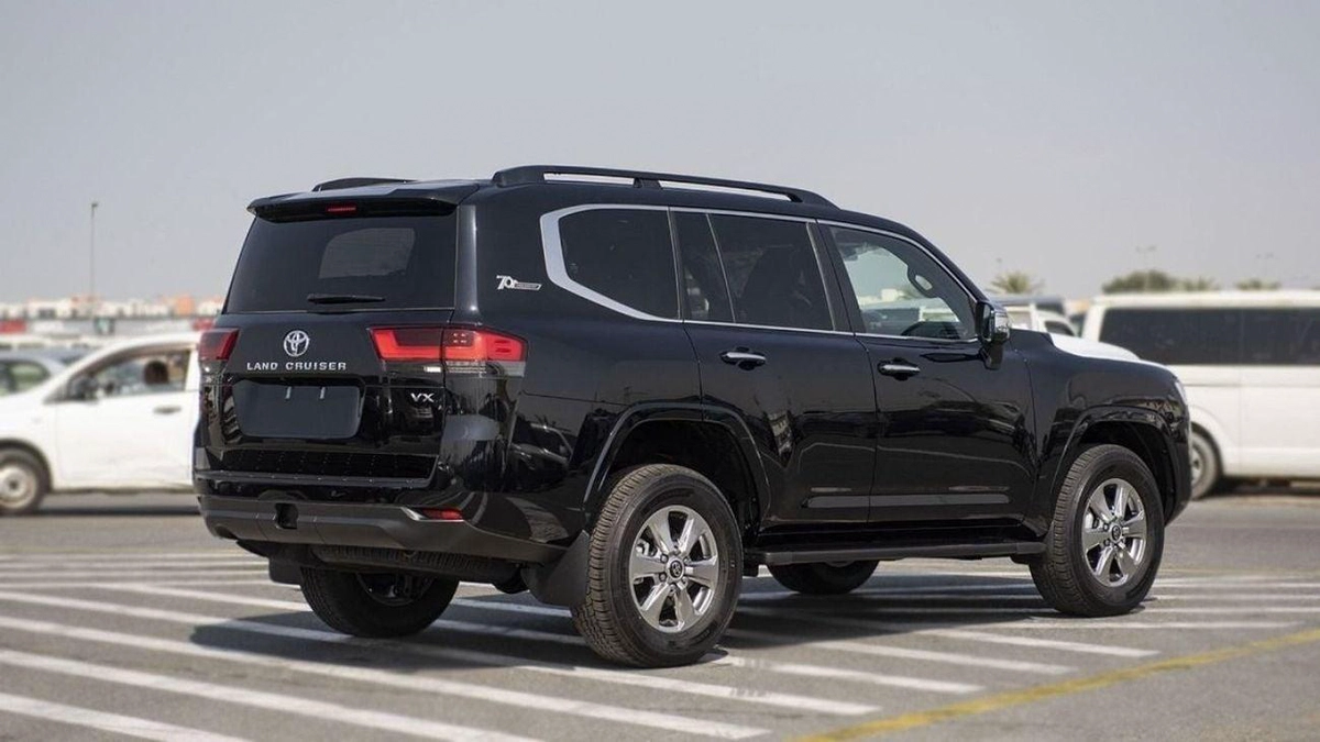 Toyota Land Cruiser LAND CRUISER VX 3.5L-4-0
