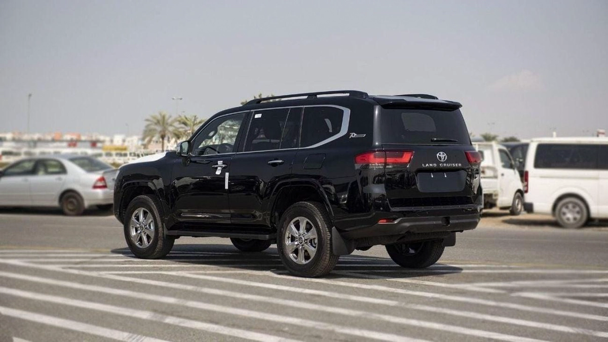 Toyota Land Cruiser LAND CRUISER VX 3.5L-5-0
