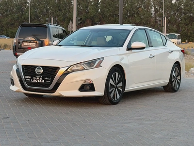 Nissan Altima SV 2020, GCC Specs - Excellent Condition-3