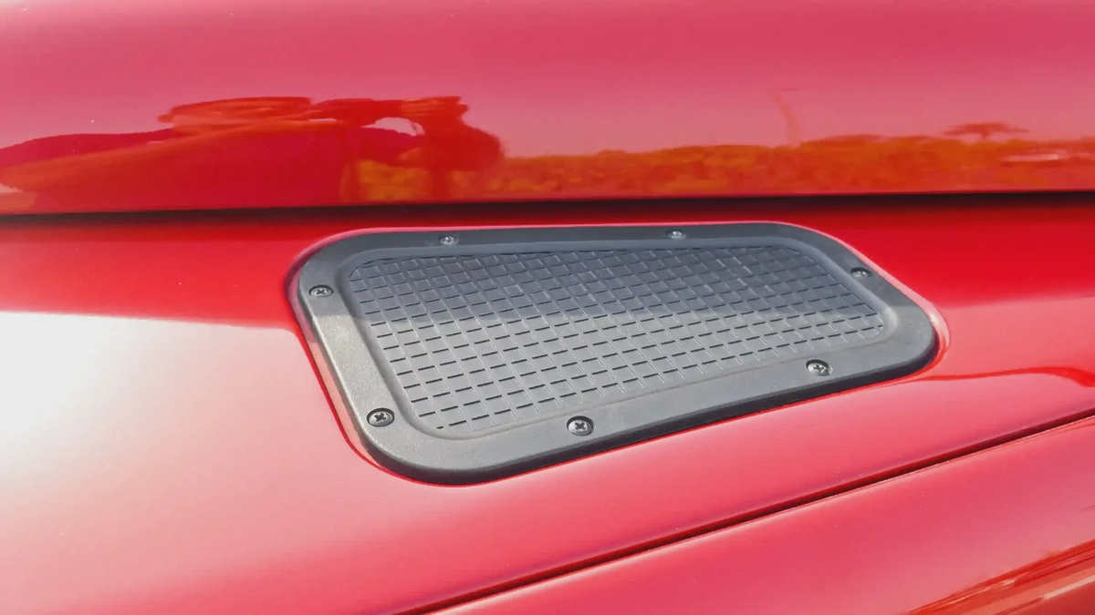 2016 Land Rover Defender 130 Soft Top (Red)-24-24