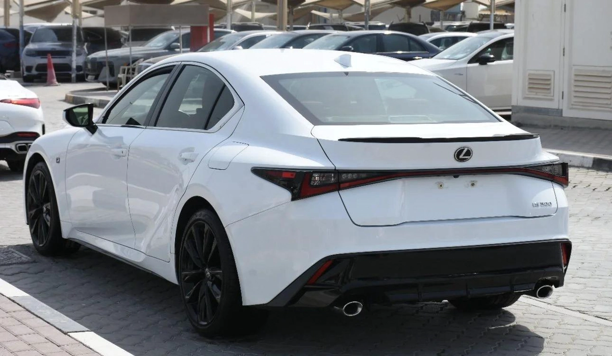 IS300 F AWD 2022 | WHITE ( REF-ACD)-6-6