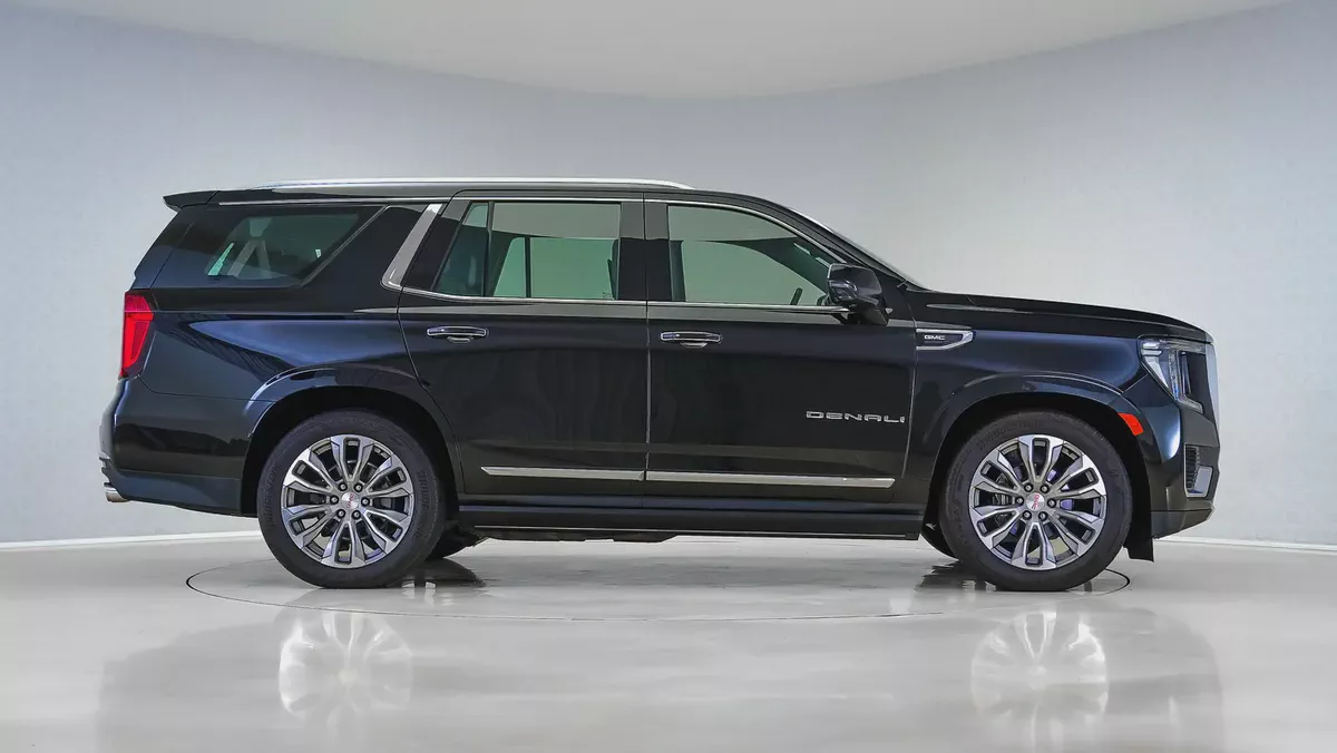 2022  GMC Yukon Denali | GCC | GMC Warranty & Service March 2027-2-2